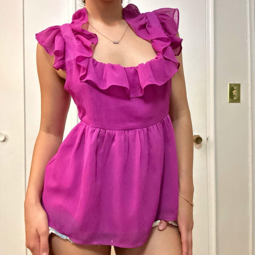 Banana Republic Pink Ruffle Top Size Small - Picture 6 of 7